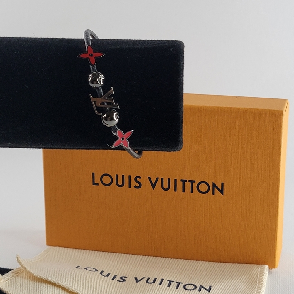 LOUIS VUITTON Monogram LV Gravity Bangle Bracelet